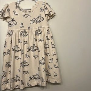 Kate Quinn pit bull dress